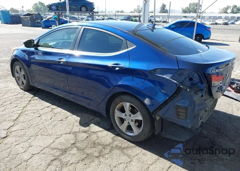 2016 Hyundai Elantra Value Edition z USA, uszkodzony, nr VIN 5NPDH4AE9GH783778